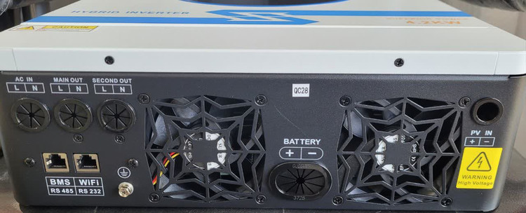 اینورتر شارژر ، سانورتر هیبریدی 4200 وات 24 ولت 120 آمپر mppt برند supertech